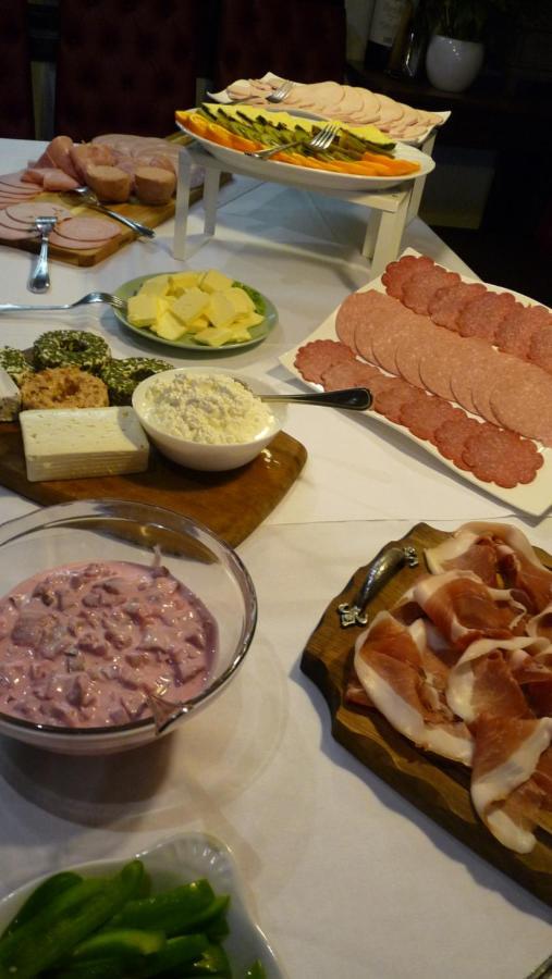 Hotel Rodizio Ug Wolfsburg Zewnętrze zdjęcie